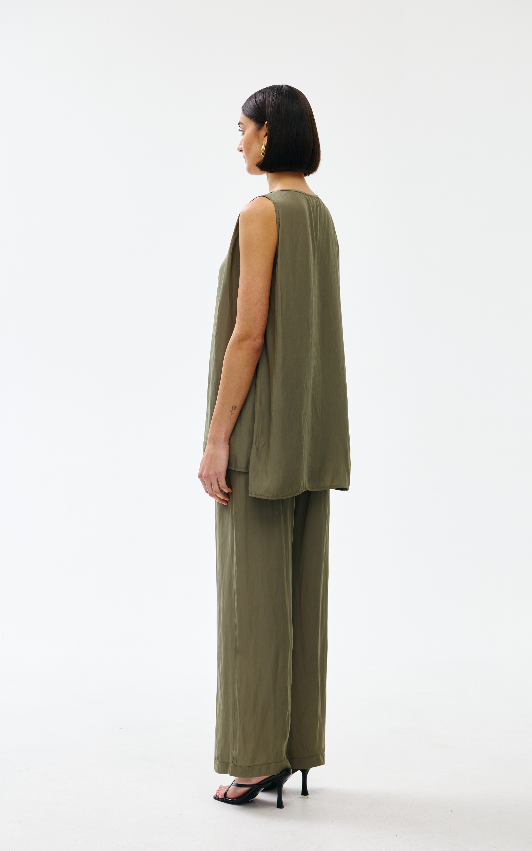 Ava Top - Olive