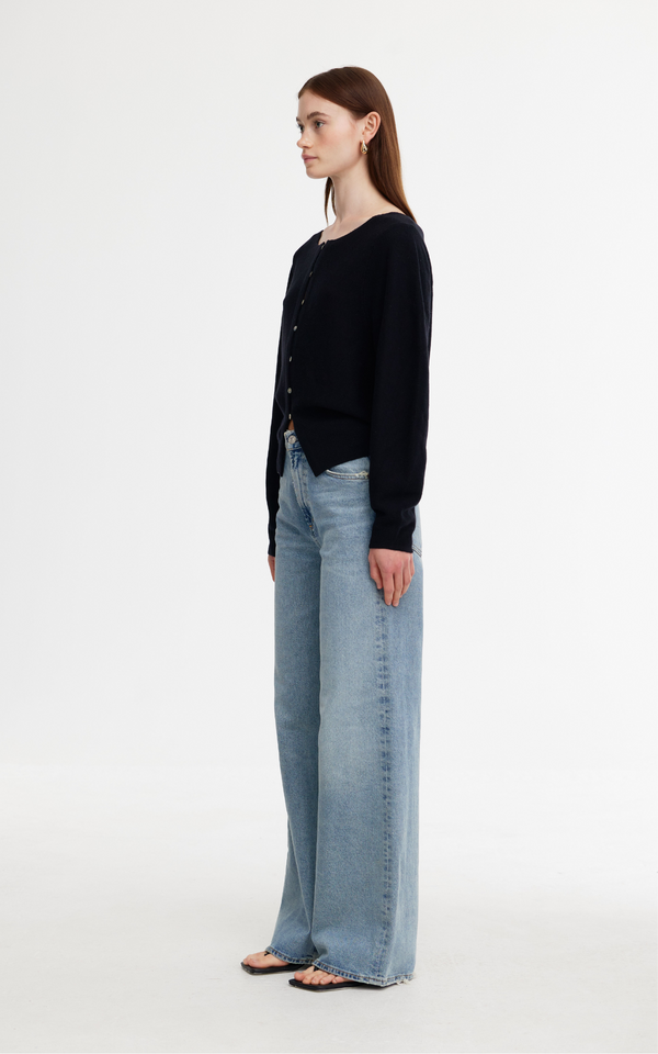 Montana Cardi - Black
