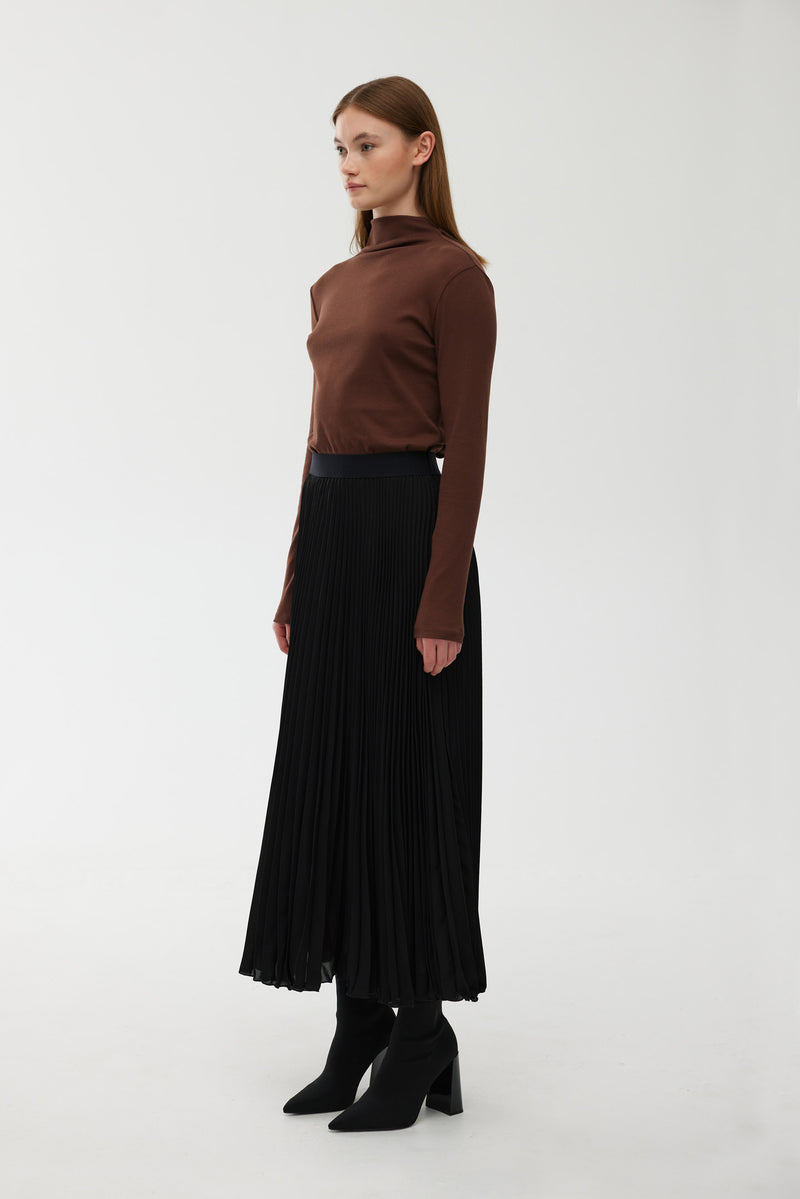 Goldie Pleat Skirt - Black