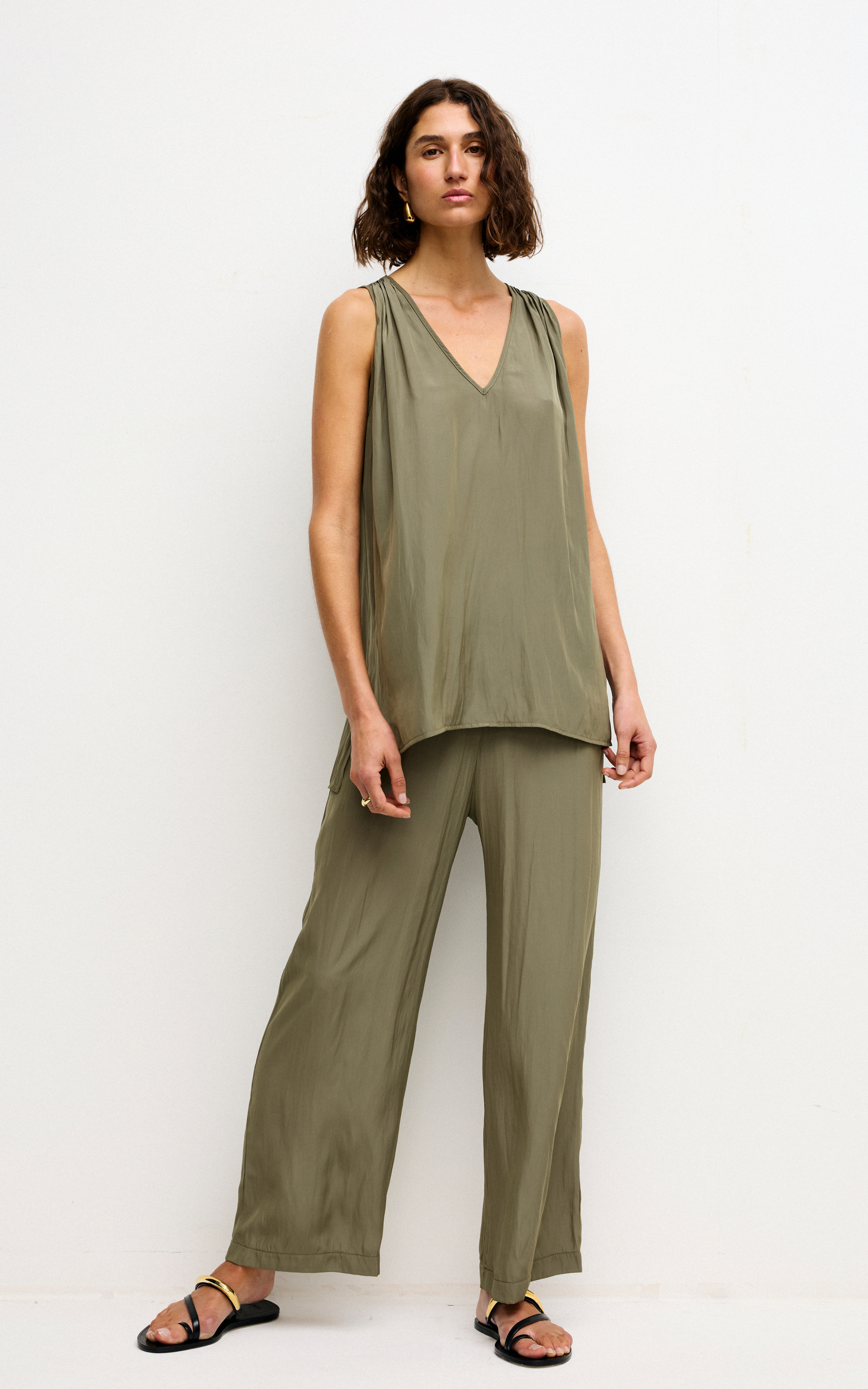 Ava Top - Olive