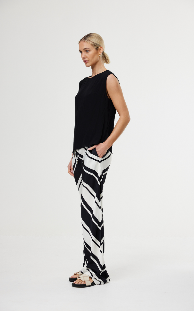 Luisa Pant - Classic Chevron