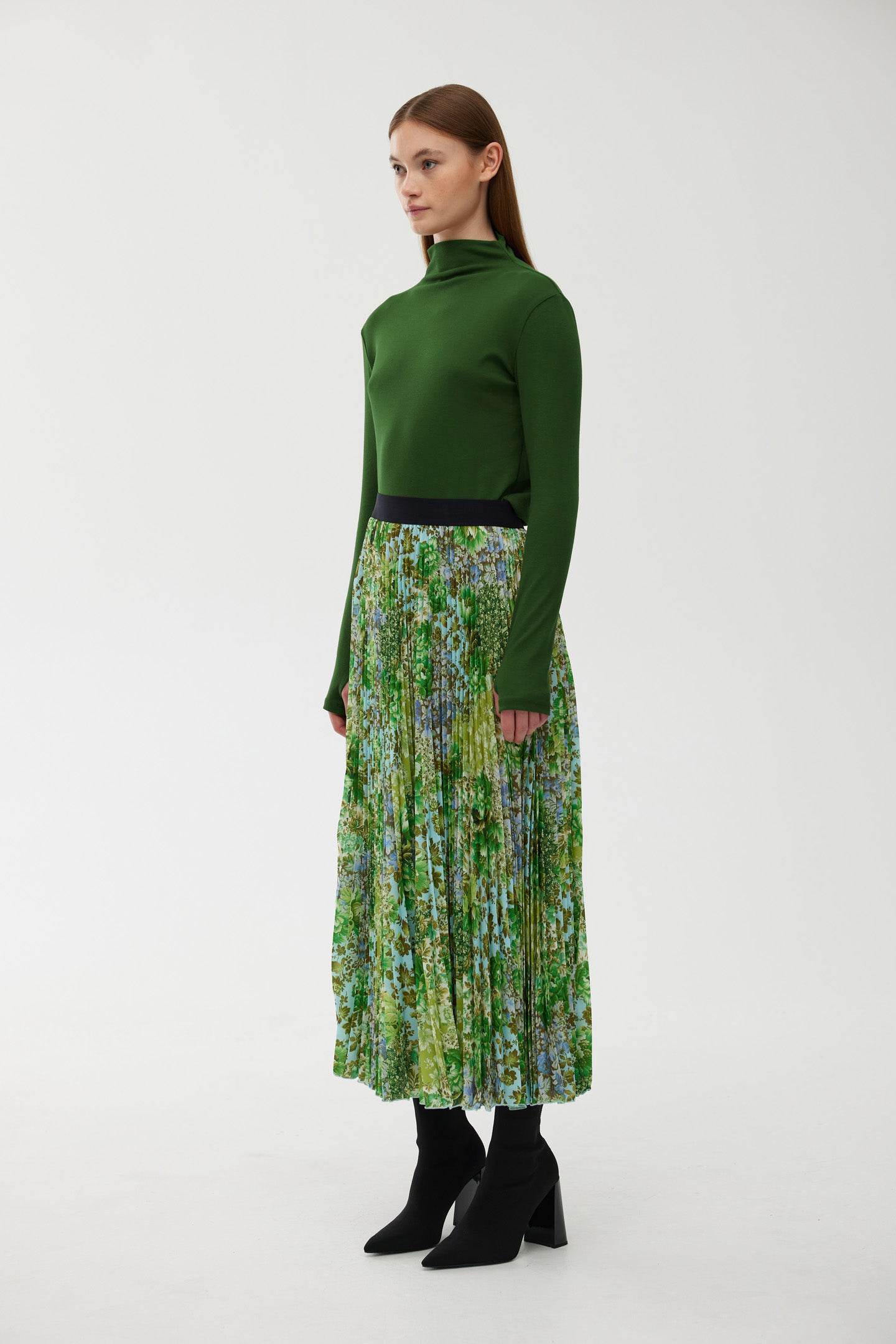 Goldie Pleat Skirt - Floral Haze