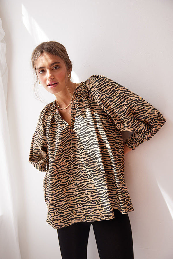 kinney-quinn-top-tiger-stripe